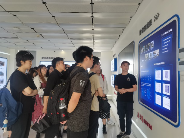 参观天琴计划激光测距站台