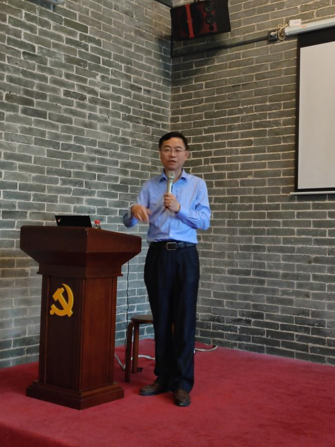 我系赵立彬教授