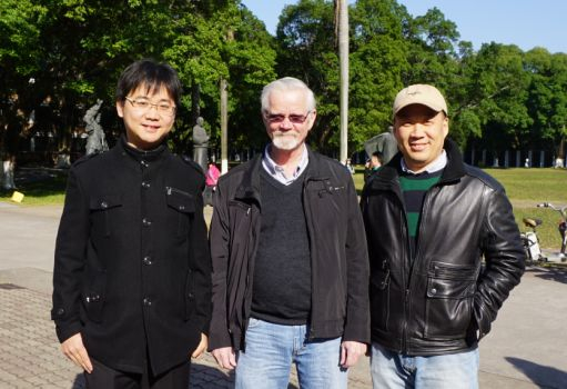 著者、译者合影